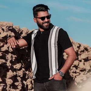 PJ Paul Jones men’s polo vintage lightweight knit golf shirt; size: Medium